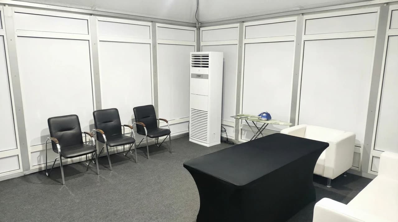 Аренда шатров и оборудования для гримерных